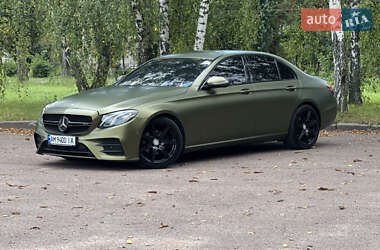 Седан Mercedes-Benz E-Class 2016 в Казатине