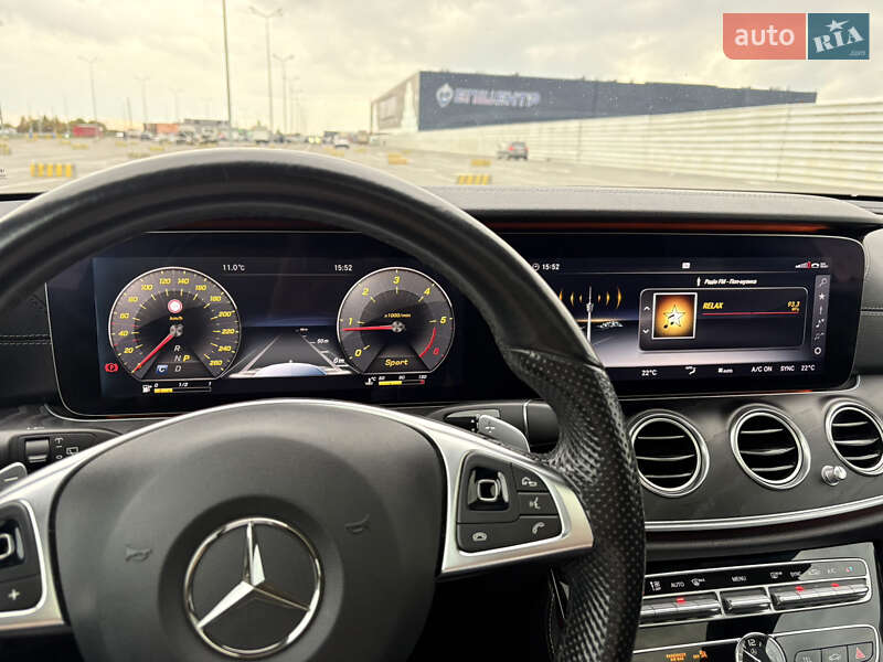 Універсал Mercedes-Benz E-Class 2017 в Львові
