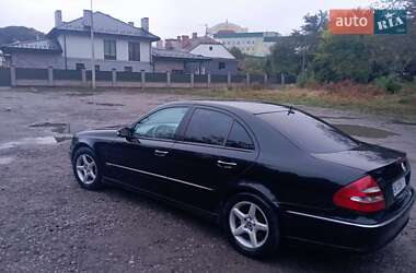 Седан Mercedes-Benz E-Class 2004 в  фото 5 Седан Mercedes-Benz E-Class 2004 в