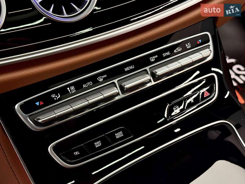 Купе Mercedes-Benz E-Class 2021 в Киеве фото 28 Купе Mercedes-Benz E-Class 2021 в Киеве