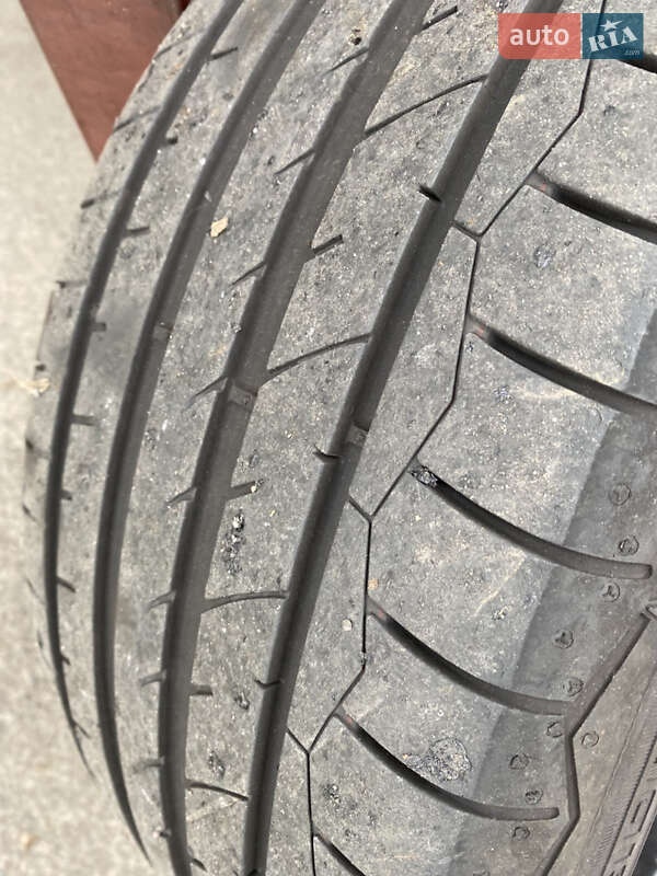 Седан Mercedes-Benz E-Class 2014 в Киеве