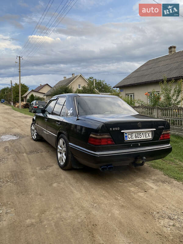 Седан Mercedes-Benz E-Class 1995 в Глибокій фото 3 Седан Mercedes-Benz E-Class 1995 в Глибокій