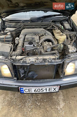 Седан Mercedes-Benz E-Class 1995 в Глыбокой