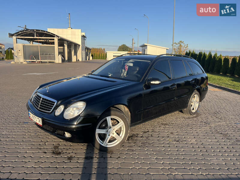 Універсал Mercedes-Benz E-Class 2004 в Львові фото 5 Універсал Mercedes-Benz E-Class 2004 в Львові