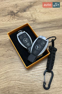 Універсал Mercedes-Benz E-Class 2004 в 