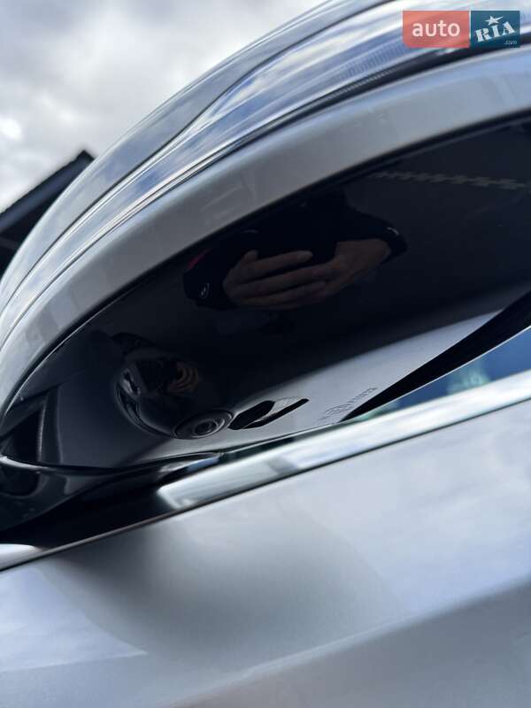 Седан Mercedes-Benz E-Class 2019 в Нововолынске
