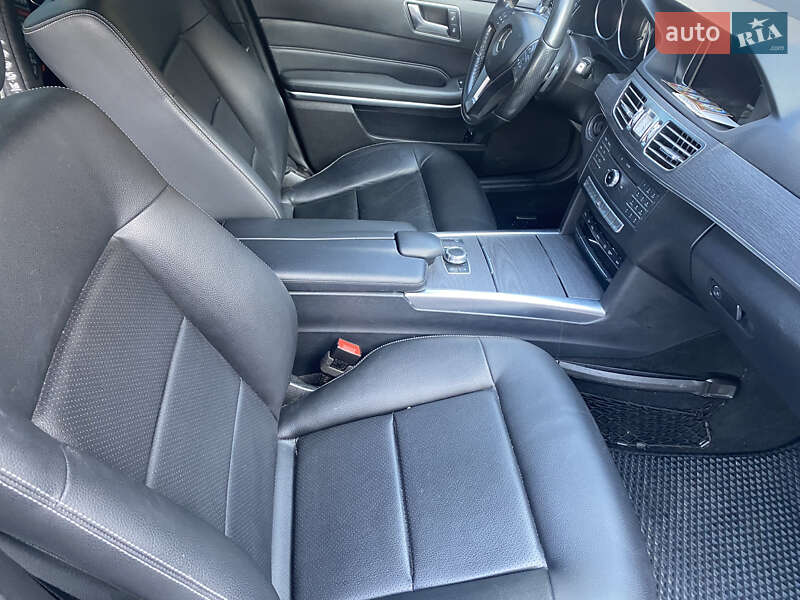 Универсал Mercedes-Benz E-Class 2015 в Черновцах фото 19 Универсал Mercedes-Benz E-Class 2015 в Черновцах