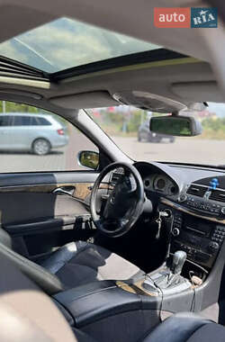 Седан Mercedes-Benz E-Class 2002 в 