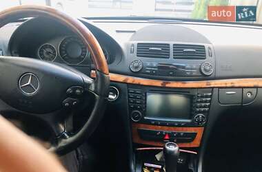 Седан Mercedes-Benz E-Class 2007 в Чернівцях
