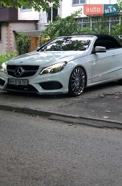 Кабриолет Mercedes-Benz E-Class 2013 в 