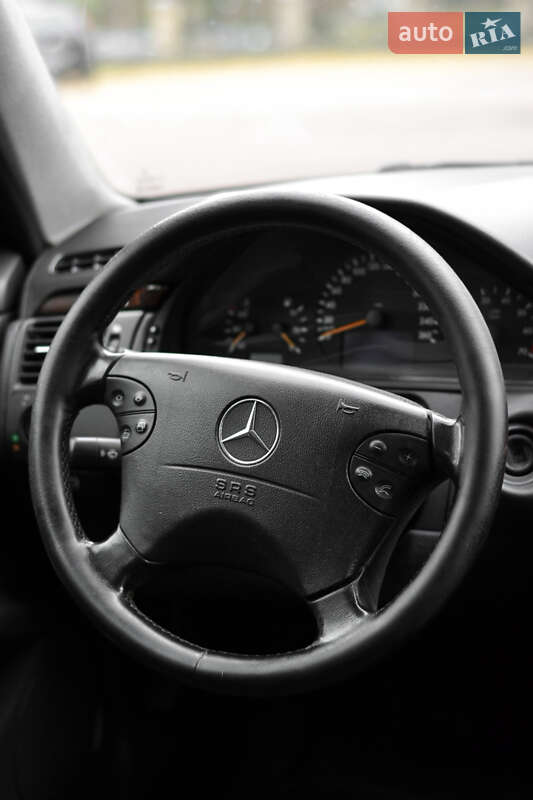 Универсал Mercedes-Benz E-Class 2001 в Черкассах