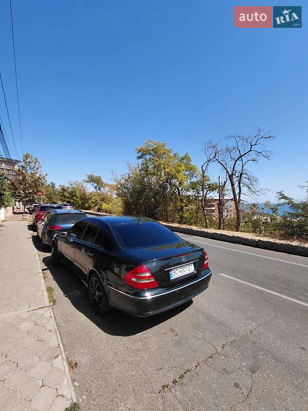 Седан Mercedes-Benz E-Class 2002 в Кривому Розі фото 9 Седан Mercedes-Benz E-Class 2002 в Кривому Розі