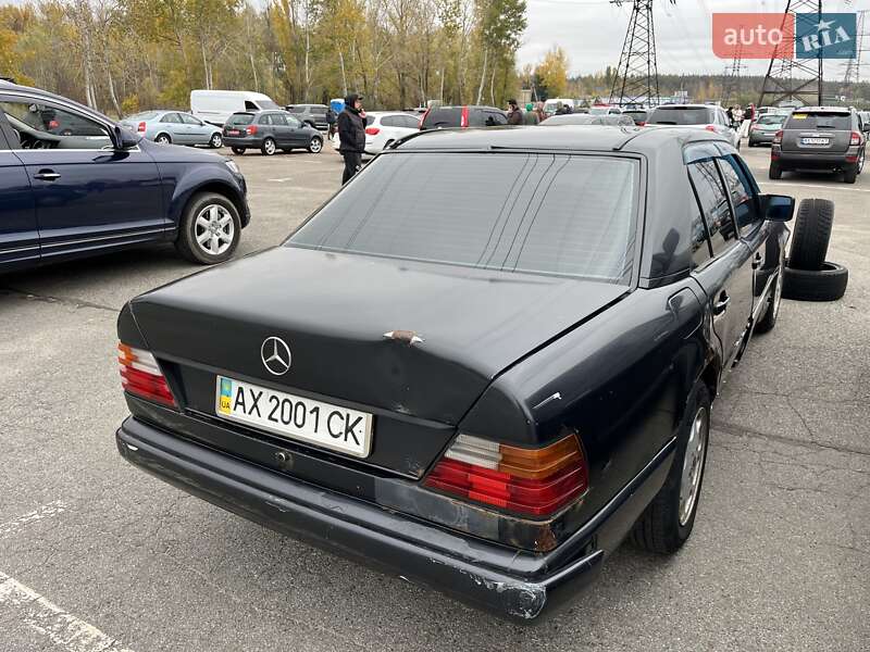 Седан Mercedes-Benz E-Class 1989 в Харькове фото 3 Седан Mercedes-Benz E-Class 1989 в Харькове
