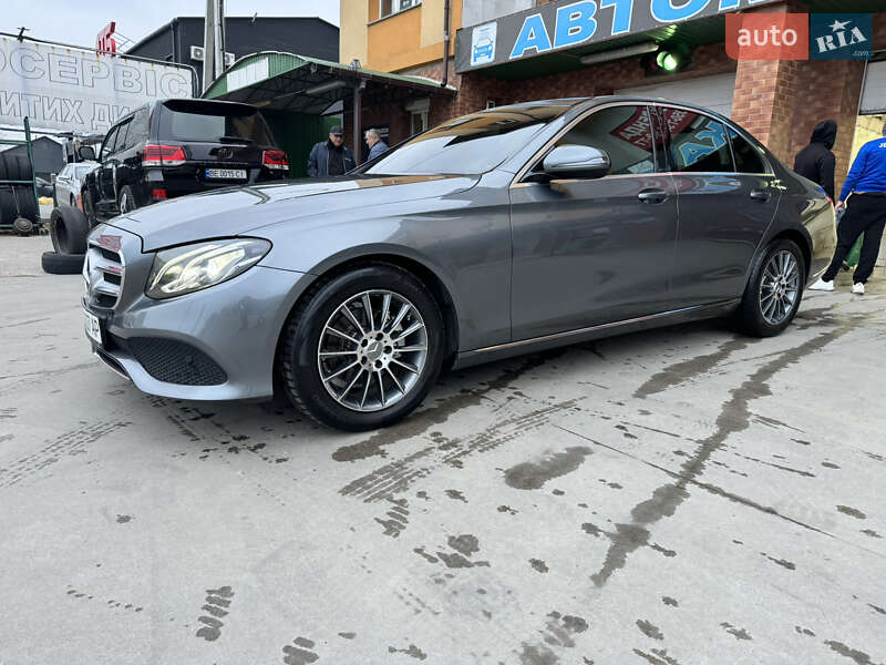 Седан Mercedes-Benz E-Class 2016 в Києві