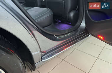 Седан Mercedes-Benz E-Class 2016 в 