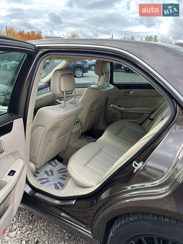 Седан Mercedes-Benz E-Class 2013 в Черкассах фото 17 Седан Mercedes-Benz E-Class 2013 в Черкассах