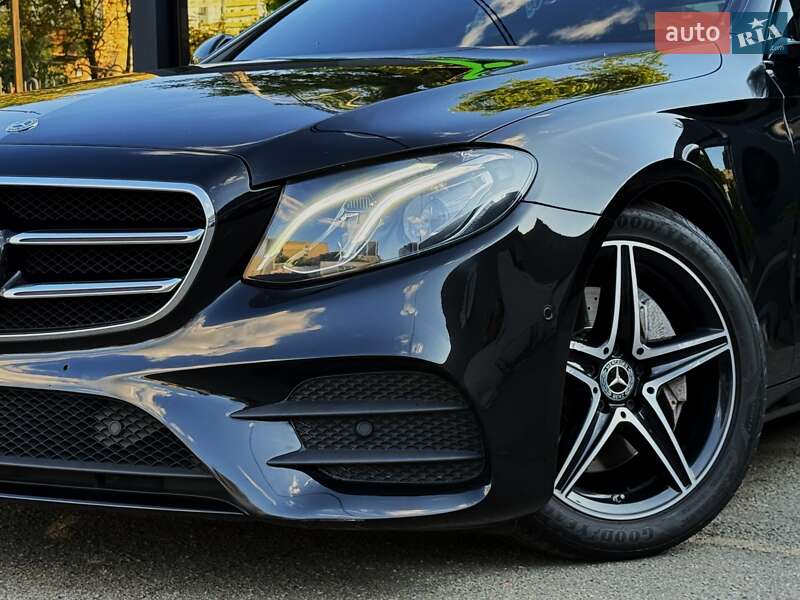 Седан Mercedes-Benz E-Class 2020 в Києві