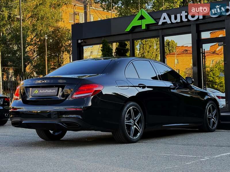 Седан Mercedes-Benz E-Class 2020 в Києві