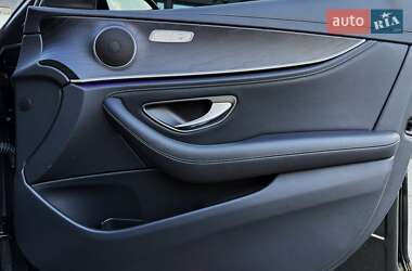 Седан Mercedes-Benz E-Class 2020 в 