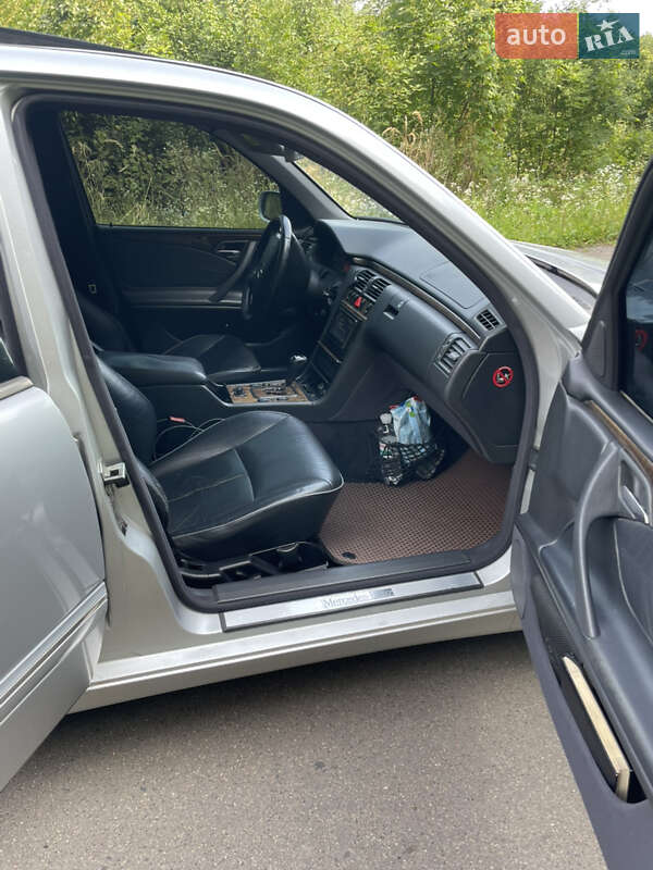 Седан Mercedes-Benz E-Class 2001 в Сокалі фото 4 Седан Mercedes-Benz E-Class 2001 в Сокалі