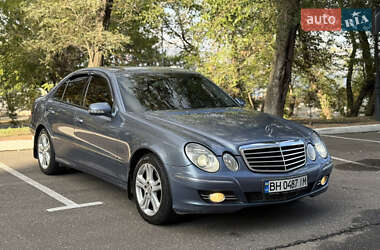 Седан Mercedes-Benz E-Class 2006 в  фото 5 Седан Mercedes-Benz E-Class 2006 в