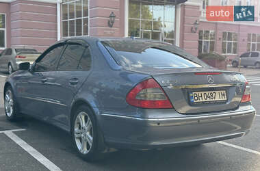Седан Mercedes-Benz E-Class 2006 в  фото 12 Седан Mercedes-Benz E-Class 2006 в