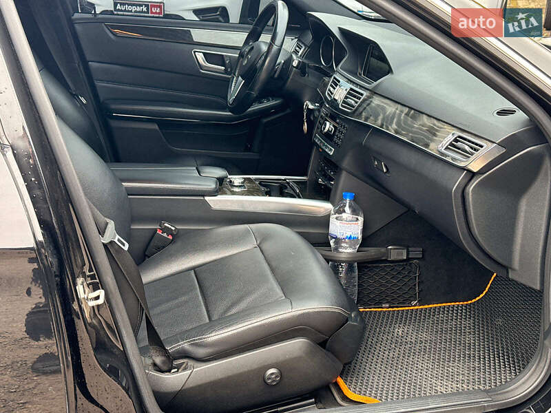 Седан Mercedes-Benz E-Class 2013 в Виннице
