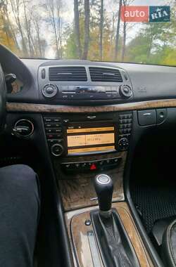 Седан Mercedes-Benz E-Class 2009 в 