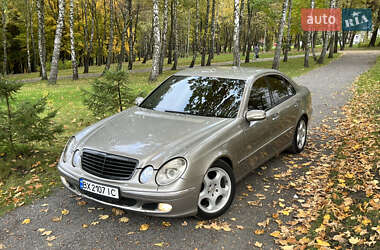 Седан Mercedes-Benz E-Class 2004 в Хмельницькому