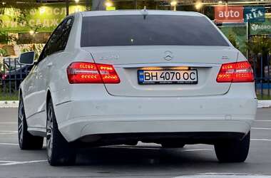 Седан Mercedes-Benz E-Class 2011 в 