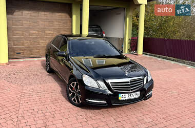 Седан Mercedes-Benz E-Class 2012 в Тячеве