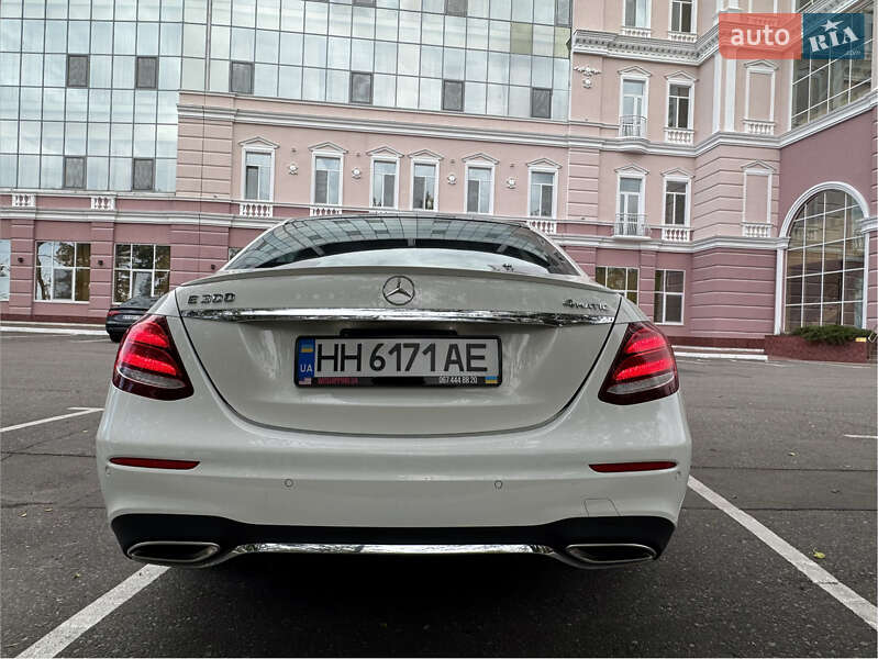 Седан Mercedes-Benz E-Class 2019 в Одессе фото 12 Седан Mercedes-Benz E-Class 2019 в Одессе