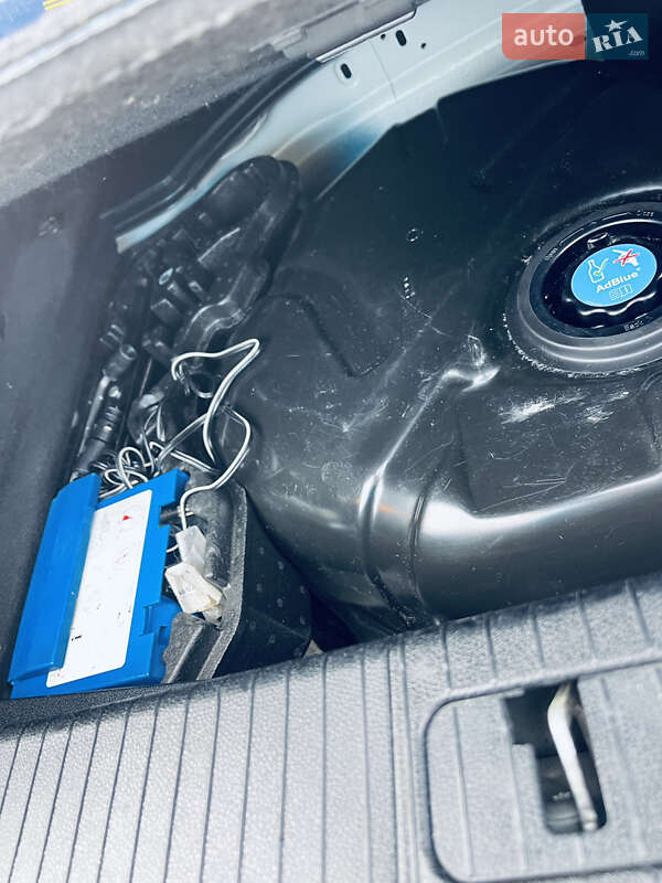 Седан Mercedes-Benz E-Class 2016 в Бродах фото 27 Седан Mercedes-Benz E-Class 2016 в Бродах