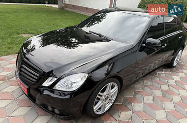 Седан Mercedes-Benz E-Class 2009 в 
