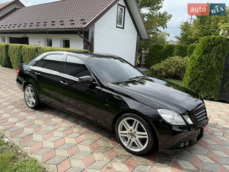 Седан Mercedes-Benz E-Class 2009 в Коломиї