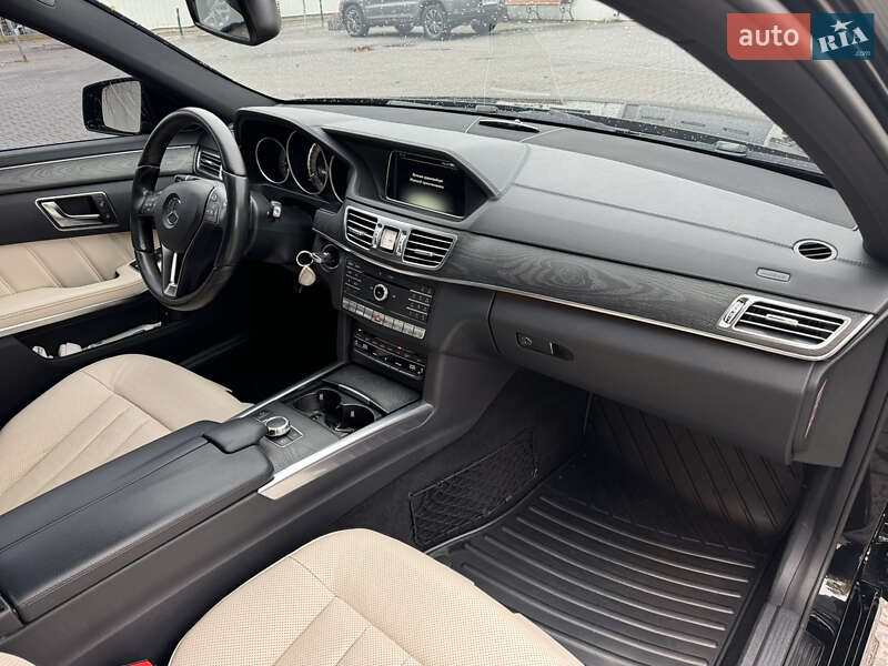 Седан Mercedes-Benz E-Class 2015 в Виннице фото 10 Седан Mercedes-Benz E-Class 2015 в Виннице