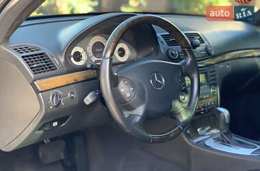 Седан Mercedes-Benz E-Class 2006 в 