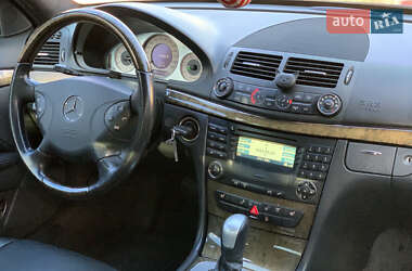 Седан Mercedes-Benz E-Class 2006 в 