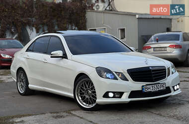 Седан Mercedes-Benz E-Class 2009 в 
