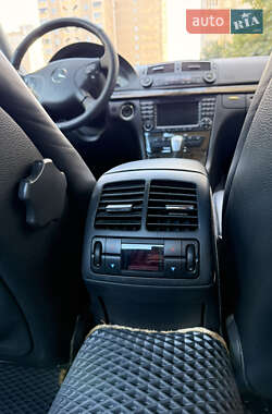 Седан Mercedes-Benz E-Class 2004 в 