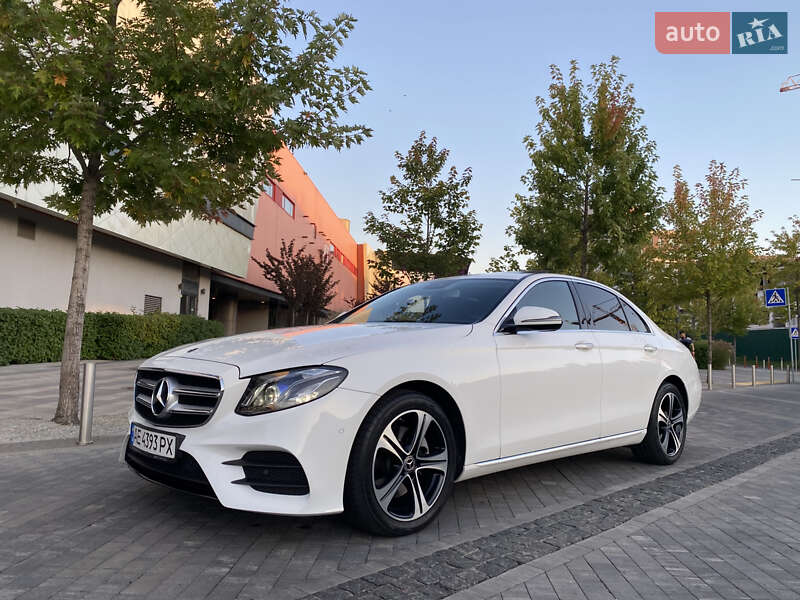 Седан Mercedes-Benz E-Class 2019 в Києві