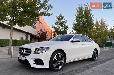 Седан Mercedes-Benz E-Class 2019 в 