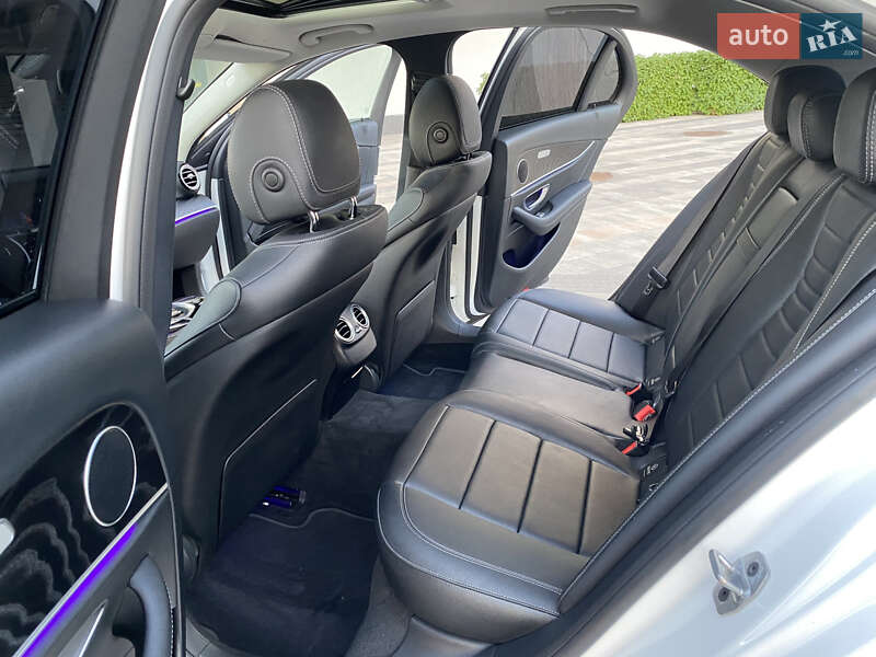 Седан Mercedes-Benz E-Class 2019 в Києві