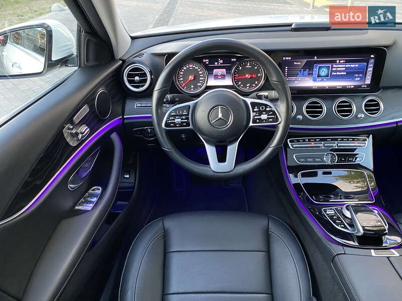 Седан Mercedes-Benz E-Class 2019 в Києві