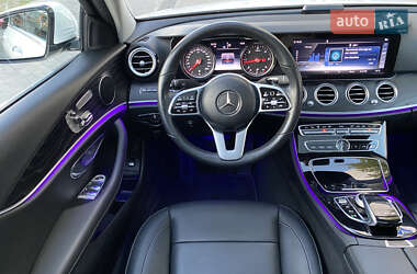 Седан Mercedes-Benz E-Class 2019 в 