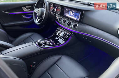 Седан Mercedes-Benz E-Class 2019 в 
