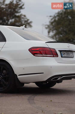Седан Mercedes-Benz E-Class 2013 в 