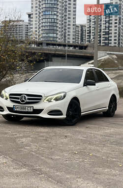 Седан Mercedes-Benz E-Class 2013 в 