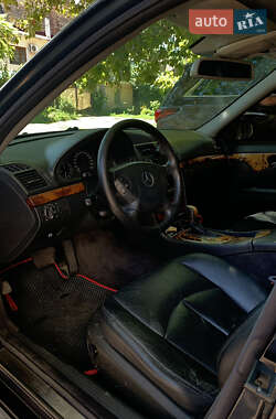 Седан Mercedes-Benz E-Class 2002 в 
