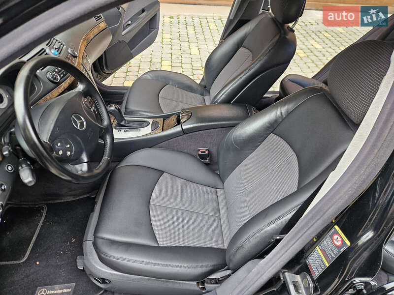 Седан Mercedes-Benz E-Class 2004 в Виннице фото 28 Седан Mercedes-Benz E-Class 2004 в Виннице